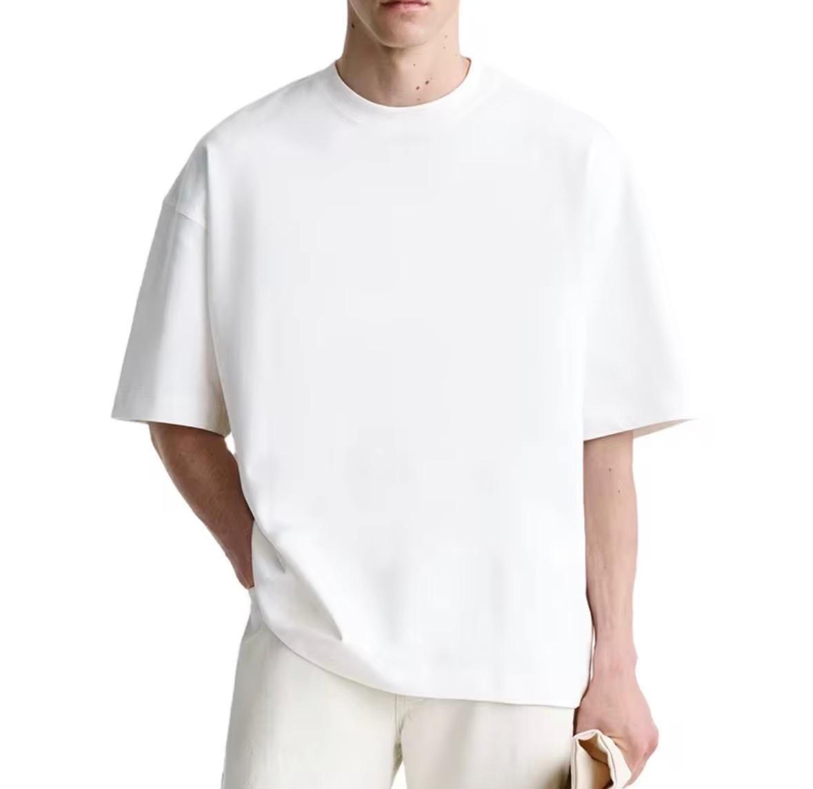 OVERSIZE T-SHIRTS